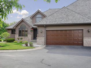 9042 Glen Edin Ln, Minneapolis, MN 55443