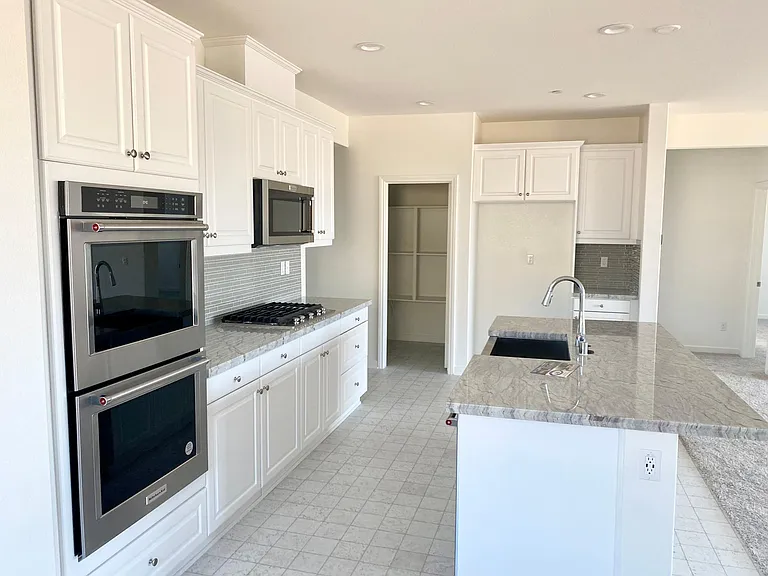 7793 Sunny Gulch Ct — Photo 22