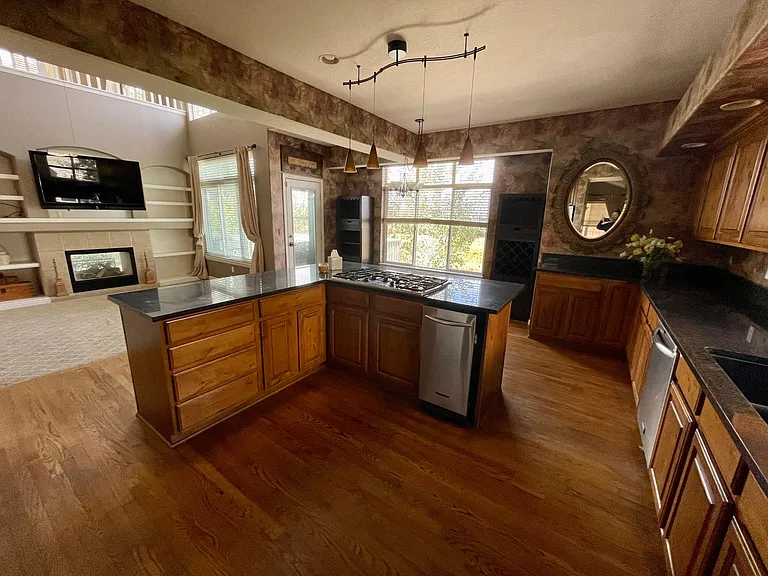 17251 Cornerstone Ln — Photo 12
