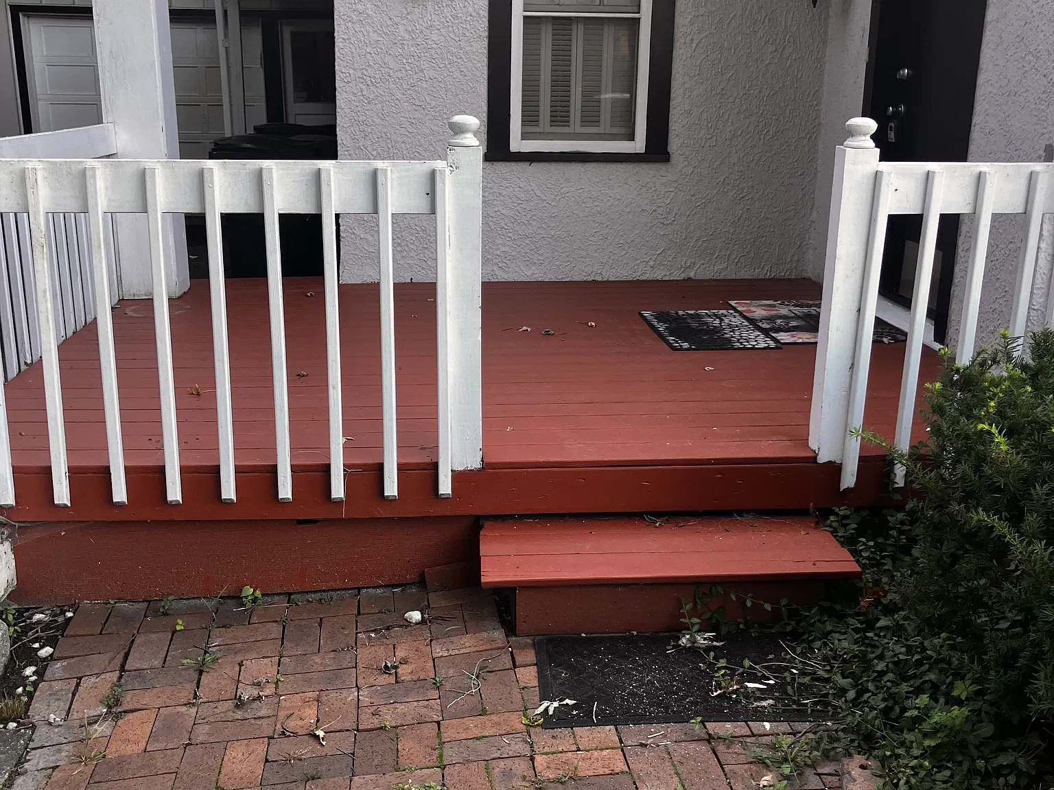 3 bed, 2200 sqft, $3,595 — Photo 2