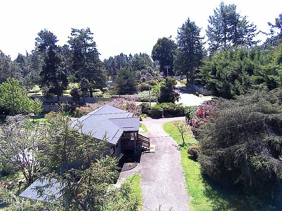 3rd image of 16875 Franklin Rd