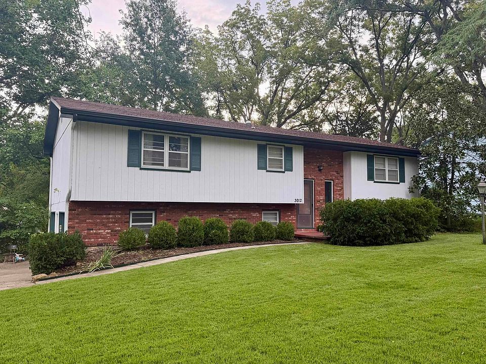 1st image of 3012 Topeka Ln