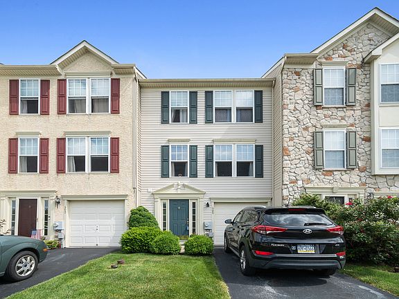 2nd image of 405 Broad Meadow Dr