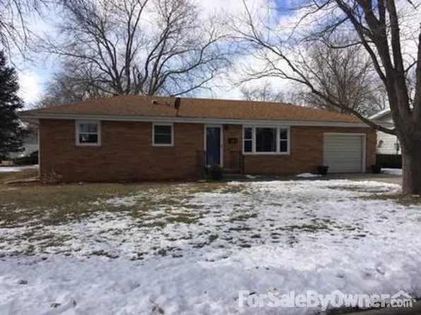523 S Guthrie St, Gibson City, IL 60936