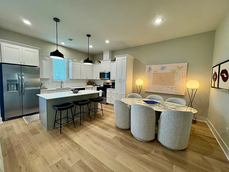 103 Fleet Way — Photo 11