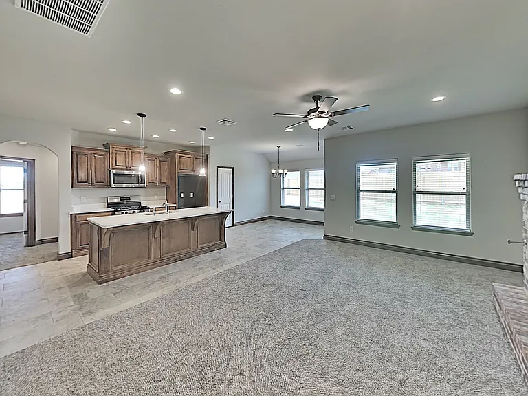 7100 Daxton Ct — Photo 4
