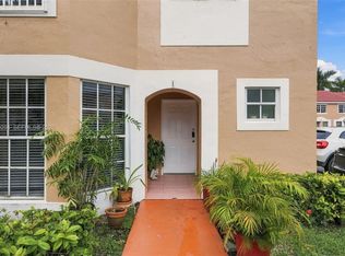 Sienna Villas Condo, Miami, FL 33183