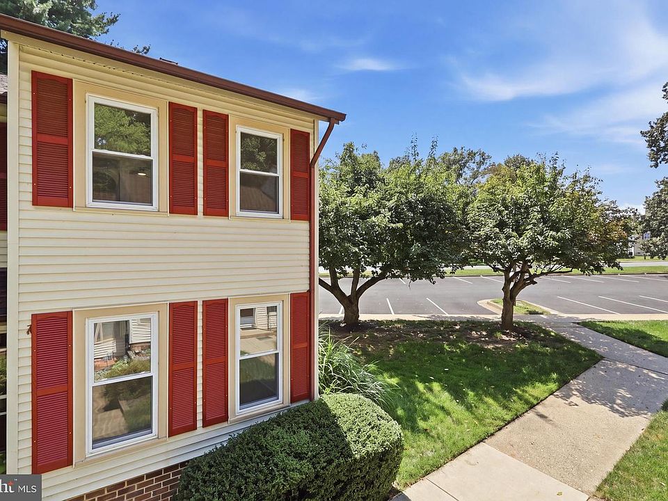 1st image of 2825 Chablis Cir