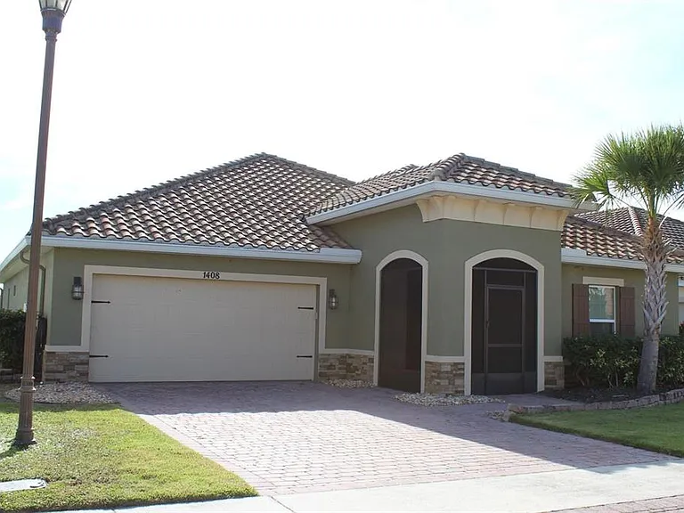 1408 Lanier Point Pl — Photo 3