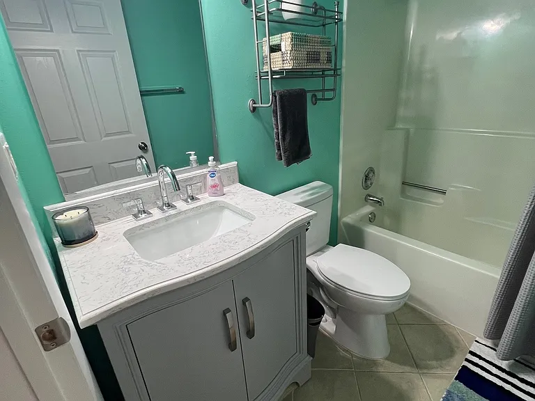 2nd floor bath