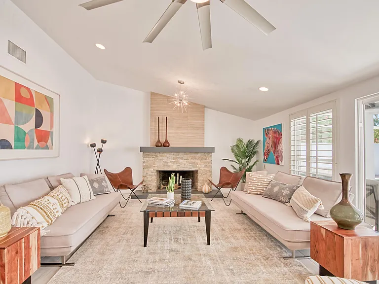 Sandsal Cir — Photo 81