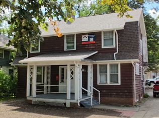 807 W California Ave, Urbana, IL 61801