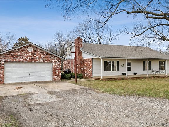 5th image of 33619 S 4200th Rd