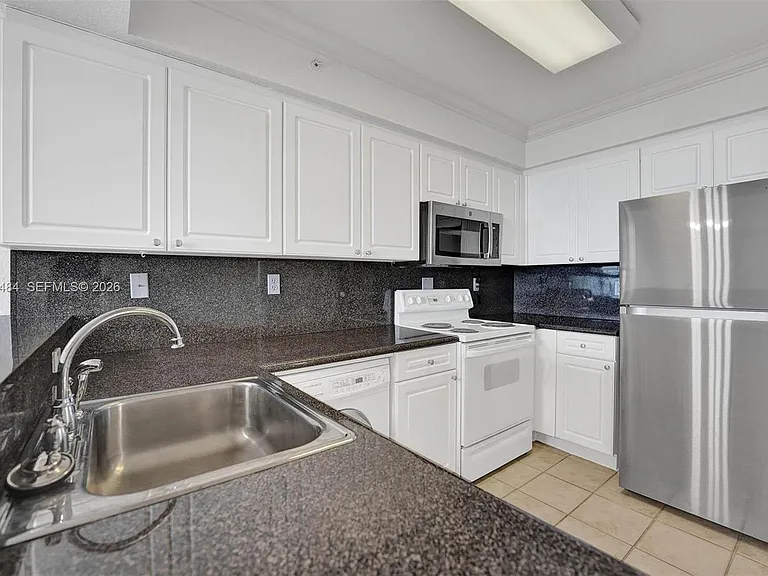 2501 S Ocean Dr #1027 — Photo 7