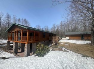 651 W Crestview Ln, Gwinn, MI 49841