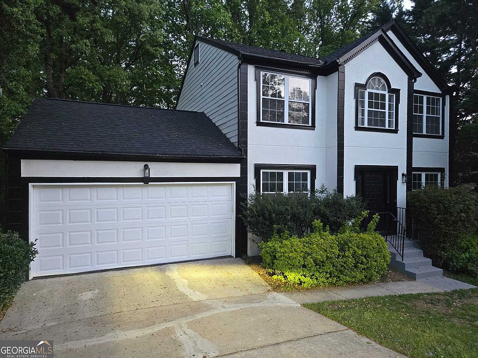 1st image of 180 Preston Oaks Dr