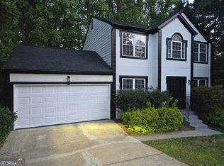 180 Preston Oaks Dr, Johns Creek, GA 30022