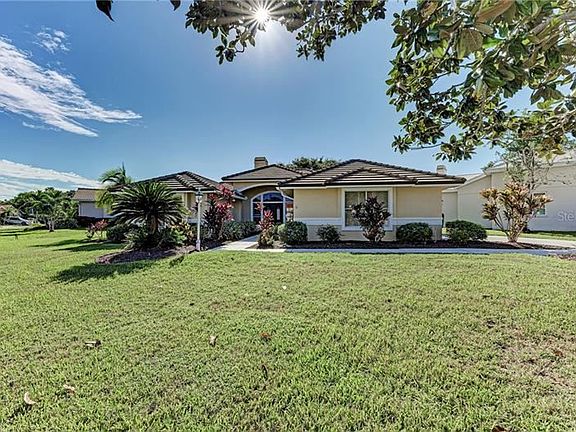 2nd image of 4203 Hearthstone Dr