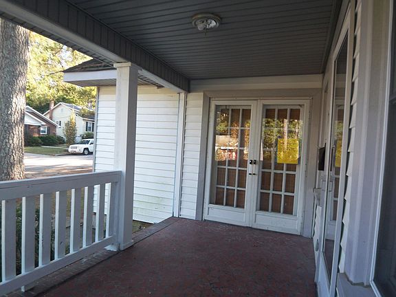 2nd image of 102 Rotary Ave