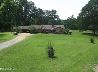 3 Jasper Dr, Natchez, MS 39120