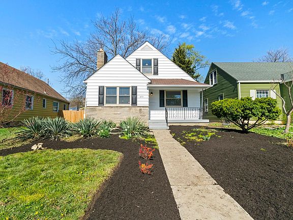 3rd image of 455 Columbian Ave
