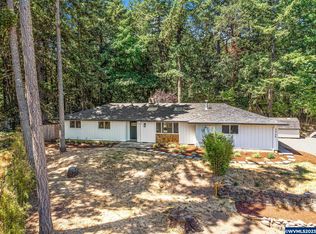 7740 NW Hoodview Cir, Corvallis, OR 97330