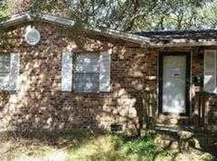 312 Michigan Ave, Valparaiso, FL 32580