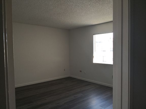 5th image of 417 S Orange Ave APT A