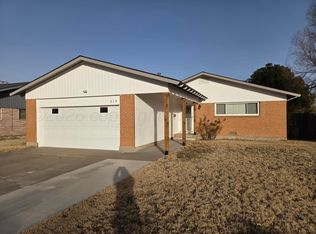917 S Harvard St, Perryton, TX 79070