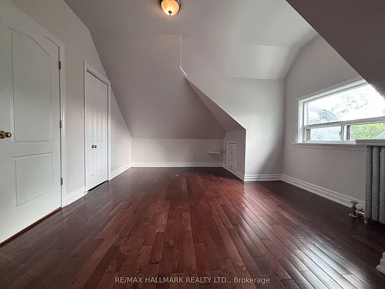27 Delaware Ave #LOFT — Photo 15