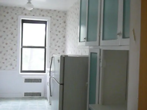 515 Avenue I  (at Ocean Parkway image 1 of 1