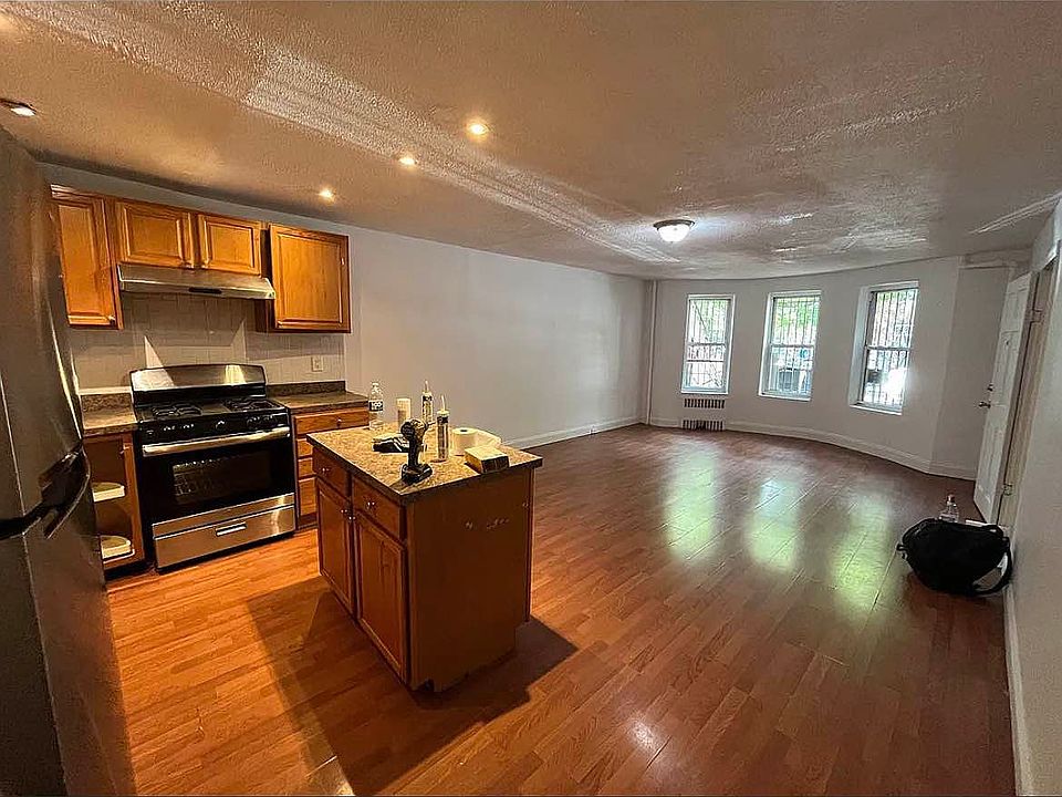 1st image of 1768 Bergen St #2