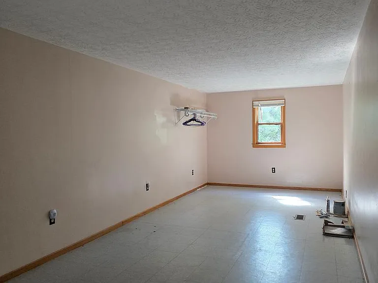 400 Wexford Dr — Photo 8
