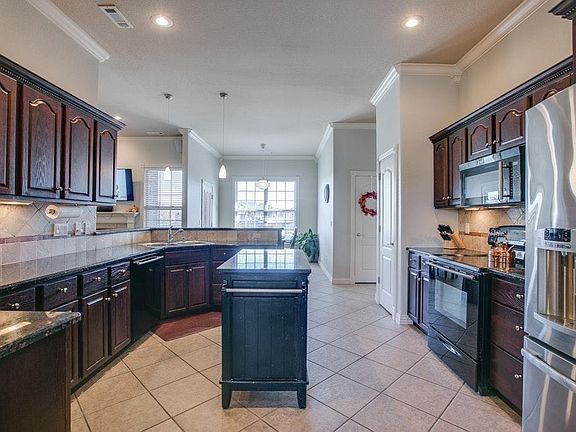 4th image of 6425 Bridge Bay Ln