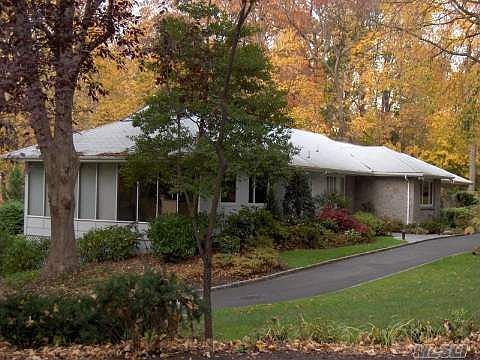 1st image of 1 Sloanes Ct