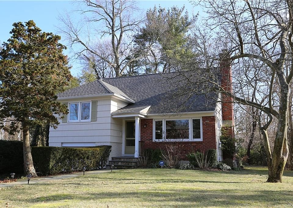 1st image of 70 Palmer Ave