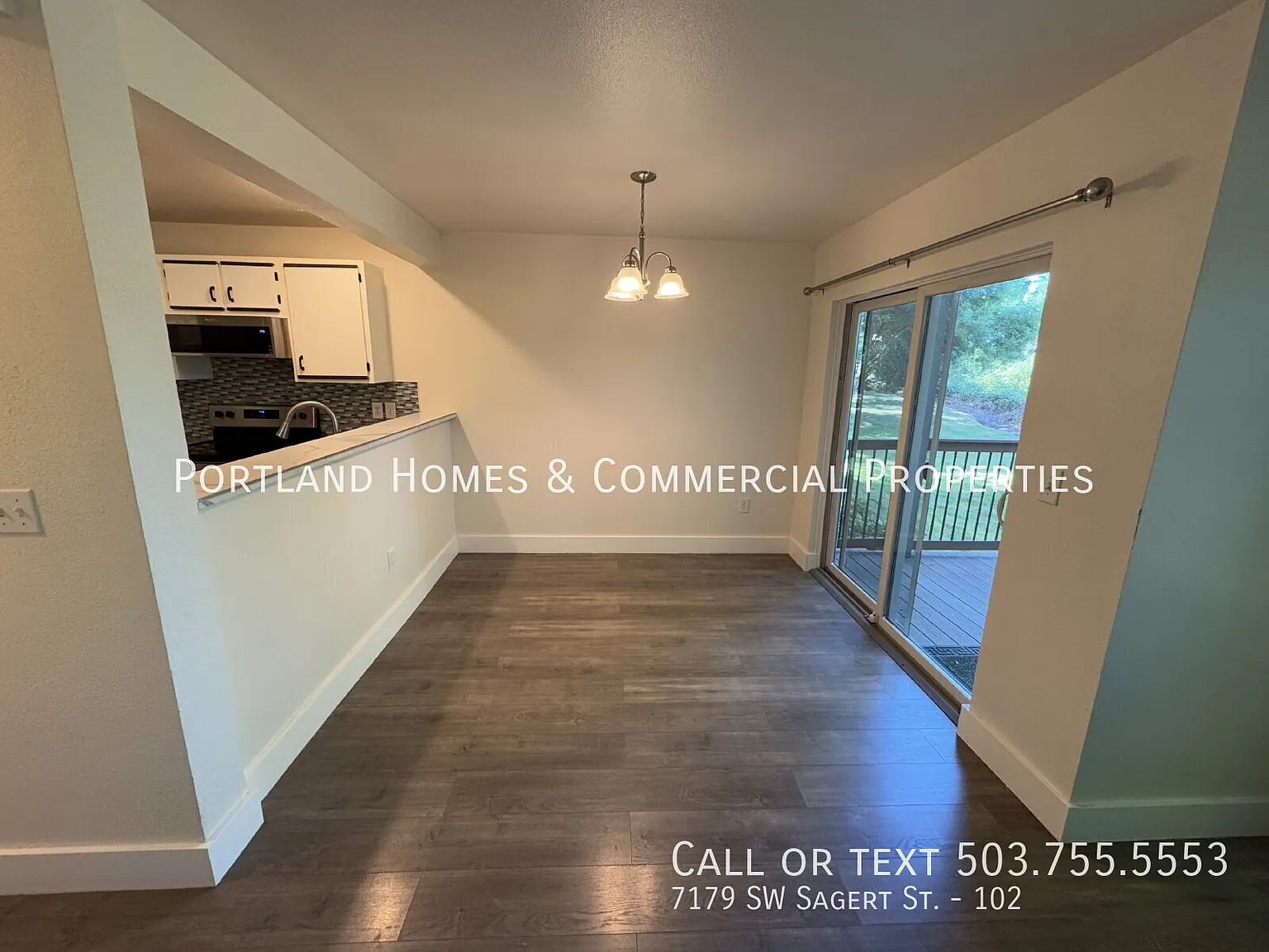 **Half Off Third Months Rent** 2 Bedroom Condominium — Photo 4