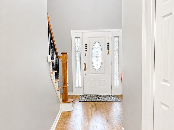 3rd image of 1737 Dacula Oaks Trl