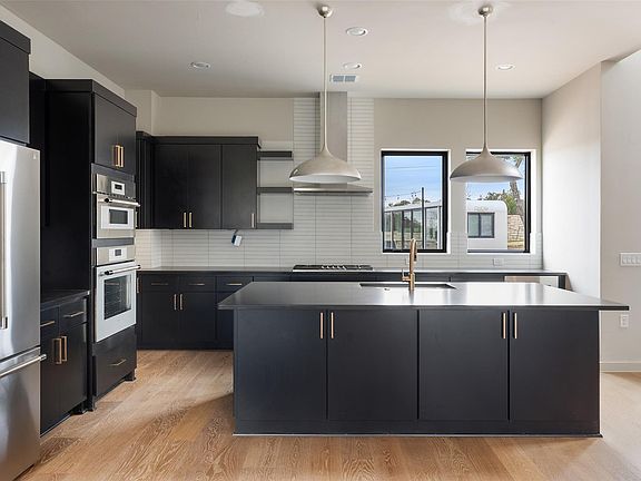 5th image of 9803 Ribelin Ranch Ct #10