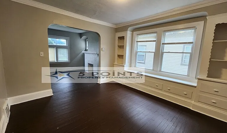 20609 Hillgrove Ave — Photo 8