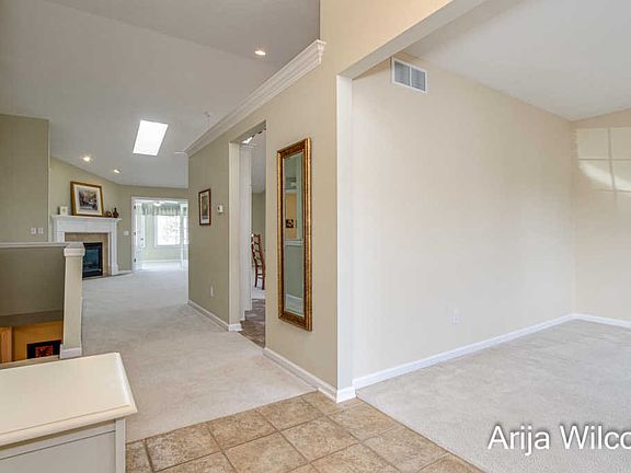 3rd image of 6681 Passons Ct SE #11