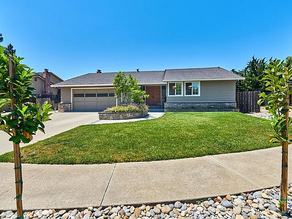 4th image of 7653 Saint Francis Ct
