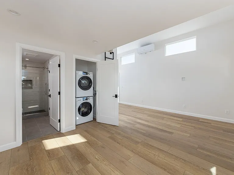 1193 Balour Dr — Photo 8