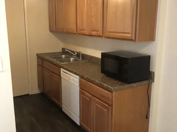 8204 N 33rd Ln, Phoenix, AZ 85051