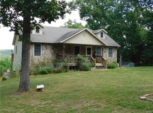 19500 Ridge Ln, Waynesville, MO 65583