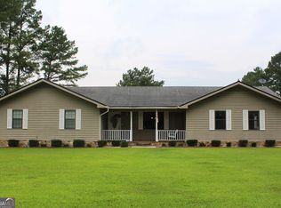 10349 Burkhalter Rd, Statesboro, GA 30461