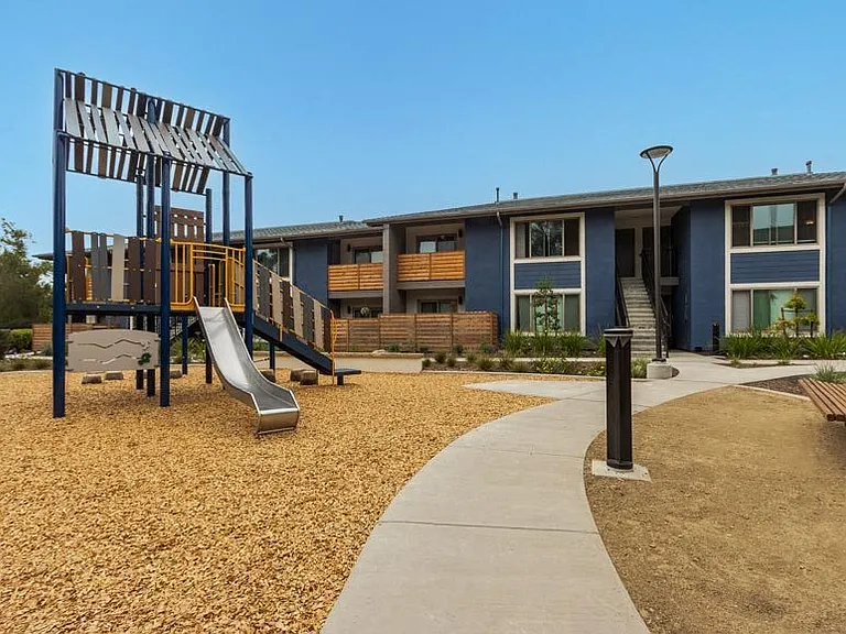 Patterson Place — Photo 33