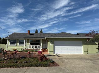 1112 London Way, Napa, CA 94559