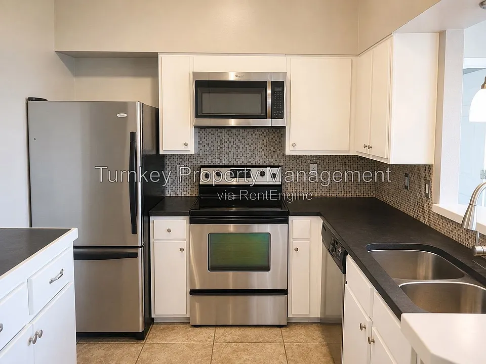 800 North St #51