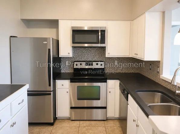 800 North St APT 51, Little Rock, AR 72201